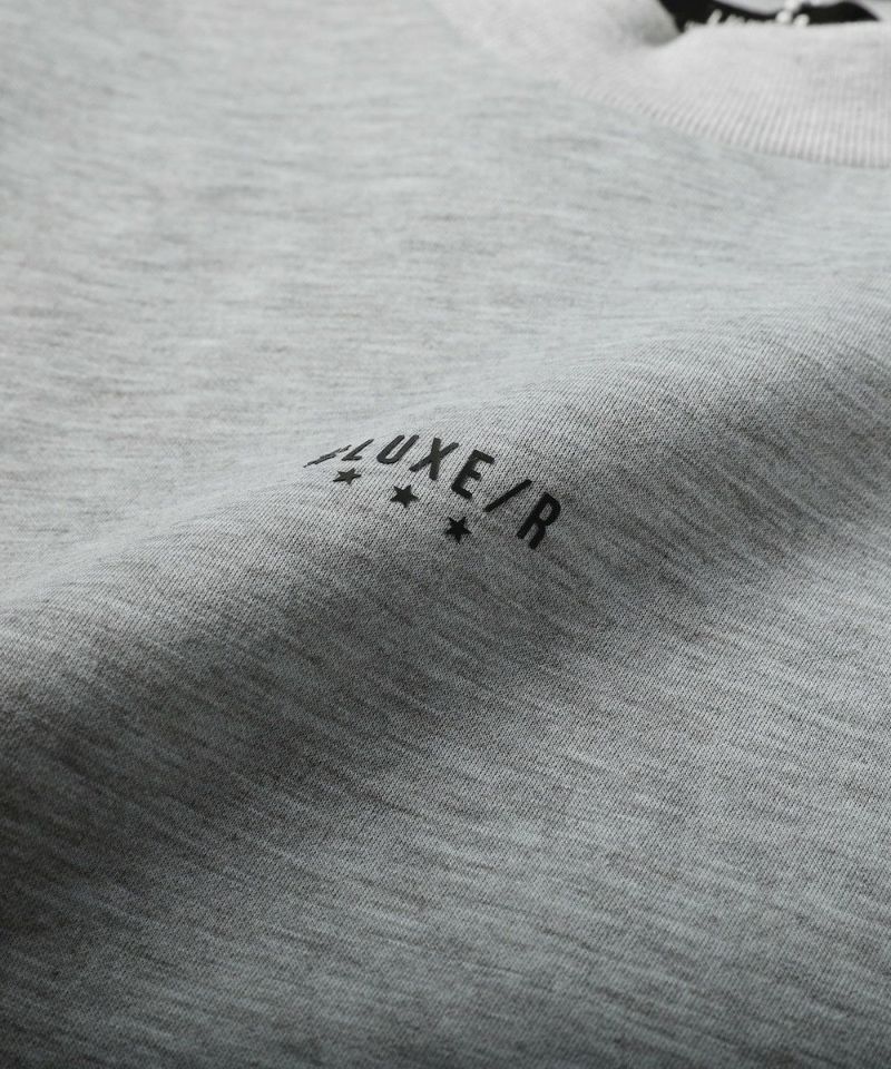 スポンジボンディングハイネック袖配色プルオーバー | REZES OFFICIAL