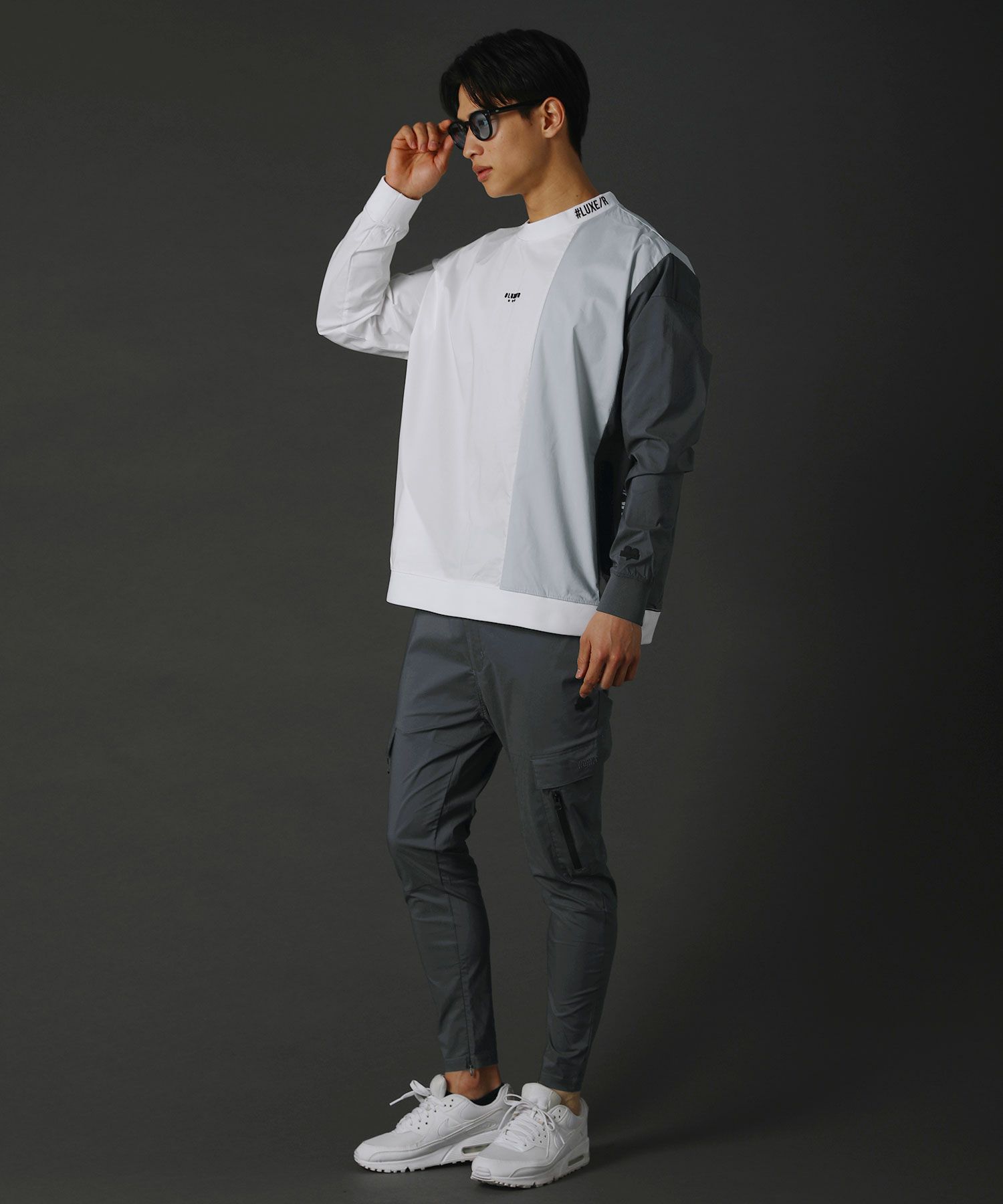 撥水加工ストレッチ布帛vertical color scheme止水ZIPハイネック長袖